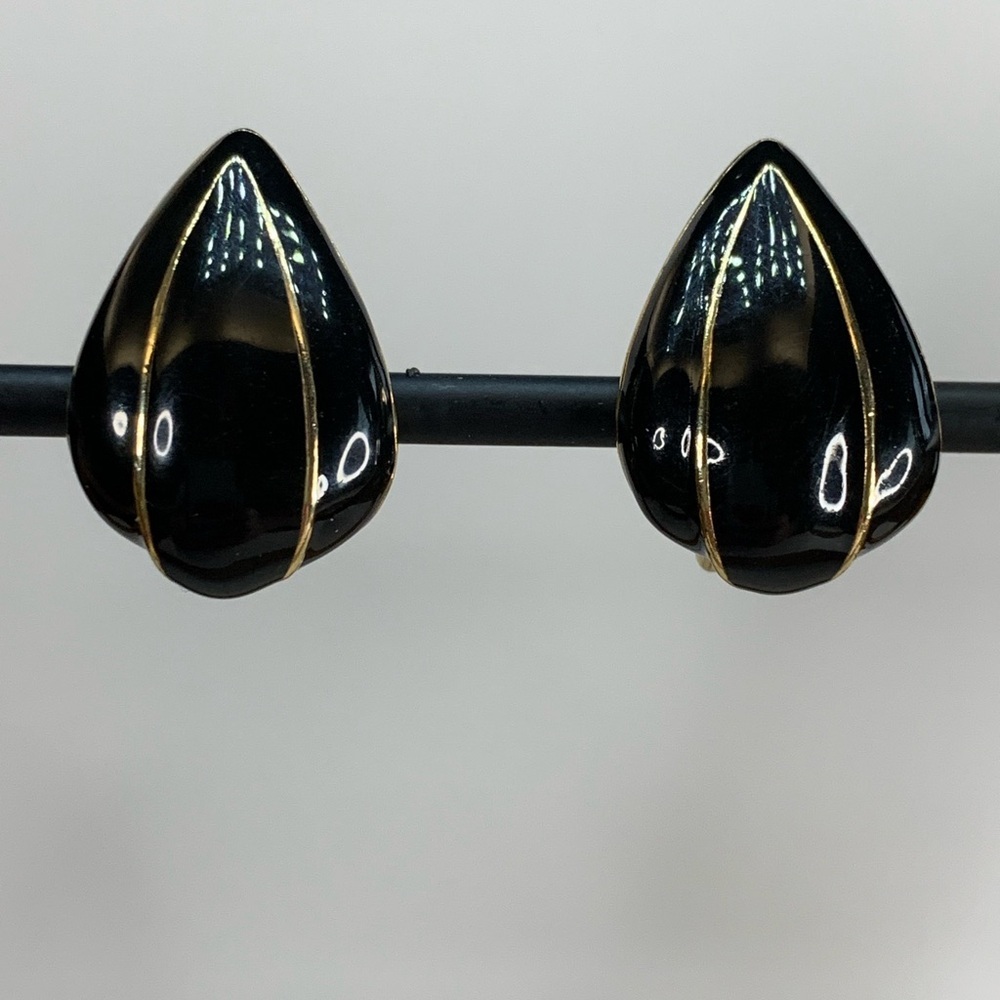 Vintage Gold Tone Black Enamel Clip On Earrings